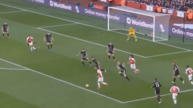 MAGICAL THROUGH BALL ASSISTS IN FOOTBALL смотреть онлайн