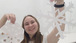 АСМР Делаем новогодние снежинки из бумаги