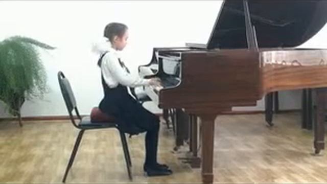 Исполняет Гущина Ксения. Я.Бобалик Полька. Преподаватель Буренина Е.А.. смотреть онлайн