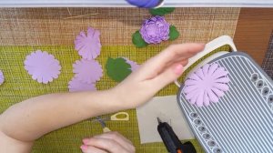 Ободок георгины за 5 минут из фоамирана.