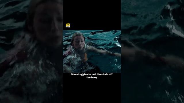 Shark Attacks Stranded Girl In the Ocean | The Shallows