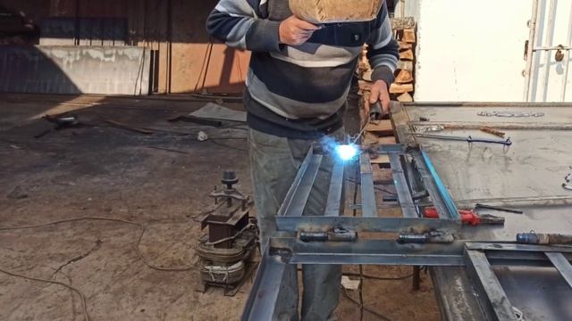 Вольер для собаки ( ВОЛКОДАВ ) / Грузинская горная собака / Белый Хода / Афина смотреть онлайн