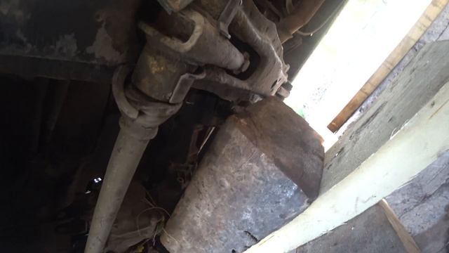 Замена выжимного, корзины, диска сцепления, заднего сальника коленвала Л 200 Old смотреть онлайн