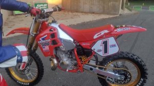 WORLDS FINEST 1989 HONDA CR500R WORKS EDITION