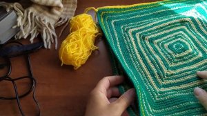 Оригинальная сидушка на стул своими руками из совсем ненужных вещей