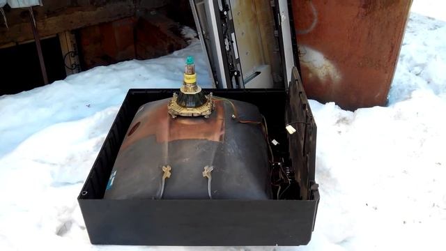 Расфигачивание кинескопа от телевизора вдребезги разбили телевизор смотреть онлайн