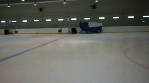 Zamboni Замбони машина для снятия и залития льда Ледовая арена Родник 28.03.2014