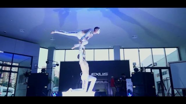 Открытие ДЦ Лексус - ведущий Владимир Квасница смотреть онлайн