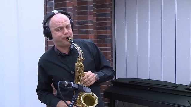 Рышард Жолендзевский (саксофон). Концерт на конференции Рок-музыка в контексте современной культуры смотреть онлайн