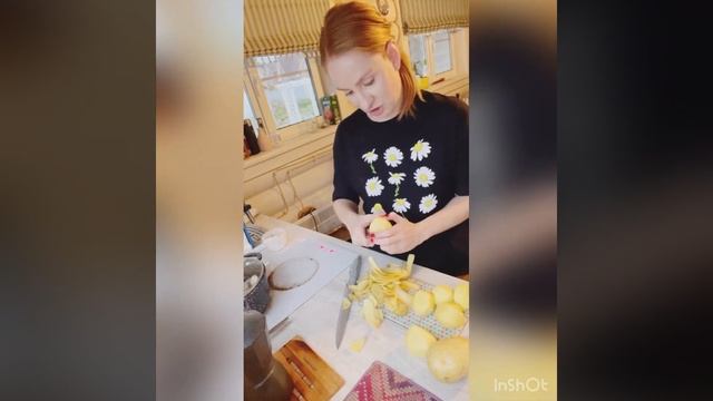 Картошка с грибами.Быстрая уборка #быстраякухня #готовимдомавкусно #буднидомохозяйки #идеальнаяжена смотреть онлайн