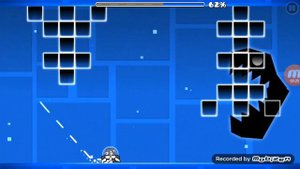 на меня напал монстр в гд😭 но я показал кто тут главный😎😈 #geometrydash