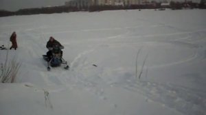 Чинук - мотобуксировщик с лыжным модулем.