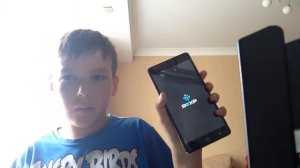 Распаковка телефона Dexp