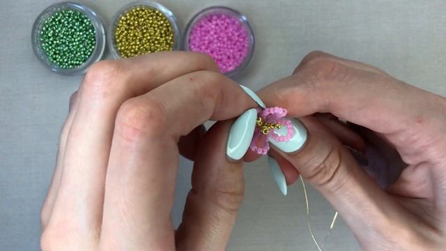 Простое кольцо из бисера и проволоки Цветочки . Бисероплетение Diy |Trend 2021| Как сделать колечко