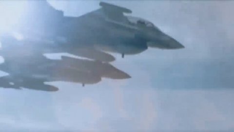 Стало известно какой истребитель САМЫЙ опасный в мире. ТОП 5 Лучших истребителей в мире