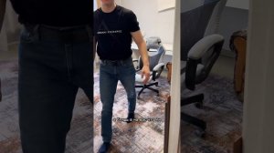 ПРИШЛА ХОЗЯЙКА КВАРТИРЫ ИРИНА НА ЧАЙ С ТРУБОЧКАМИ