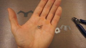 СОБИРАЕМ МЕТАЛЛИЧЕСКИЙ 3D ПАЗЛ - Эйфелева башня.