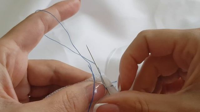 Финишное закрепление нитки при шитье руками. Как правильно закончить шить, чтоб шов не распускался. смотреть онлайн