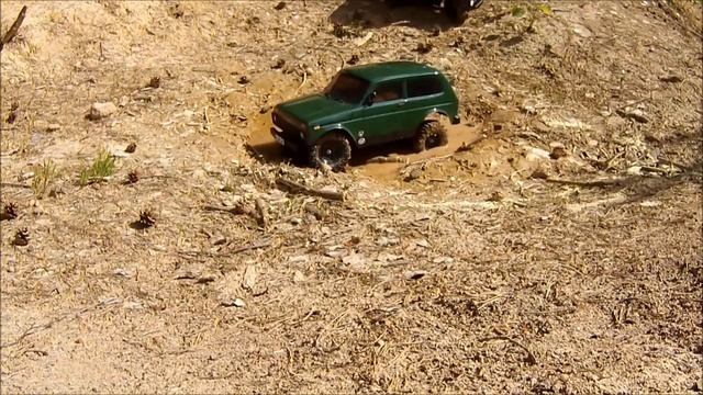 Lada Niva on the rocks - some cool pics and shots смотреть онлайн