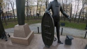 Крутой памятник в Москве. Посмотрите и можете удивить своих друзей. Дети - жертвы пороки взрослых