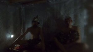 Баня из фольги и досок не справлялась, утеплили Пенофолом. Паримся с печью Скоропарка 2012.