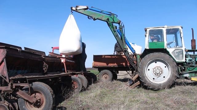Эх весна, весна! Подкормка озимых зерновых сеялками.