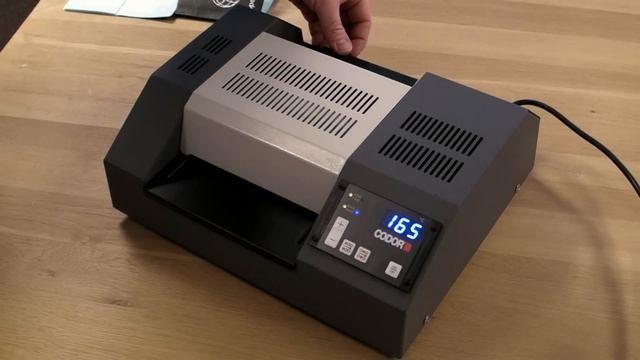CODOR® LPB141-D Passport Laminator смотреть онлайн