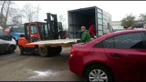 Загрузка монолитного поликарбоната