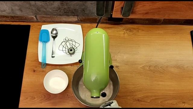 Кокосовое мороженое. Профессиональный рецепт!