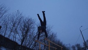 Как Я ВЫУЧИЛ ПОЛУЛУНУ На Турнике 🔥 | Как Выучить Полулуну На Турнике