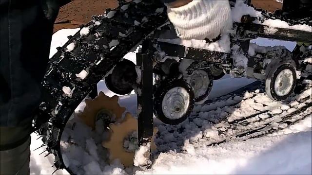 Подвеска гусеницы на самодельном снегоходе смотреть онлайн