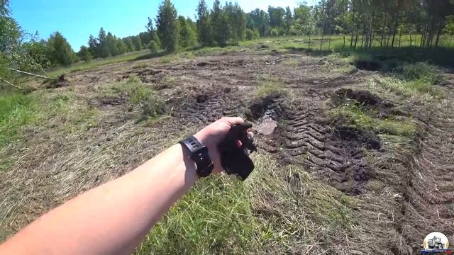 Начал дёргать деревья на 30-ти летнем заброшенном поле. Самодельный корчеватель + John Deere. смотреть онлайн