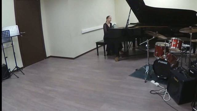 И.С. Бах - С. Рахманинов Прелюдия, Гавот, Жига из Партиты для скрипки E-dur смотреть онлайн