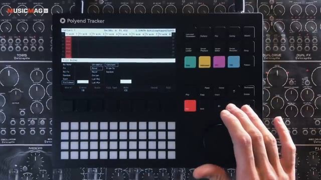 Polyend Tracker - портативный компьютер для создания музыки (обзор и демо) смотреть онлайн