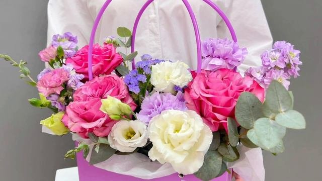 Цветы в коробке 