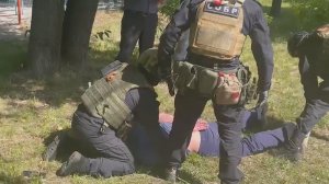 Появилось видео задержания одного из лидеров брянского криминалитета по делу о вымогательстве