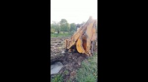 Навесной экскаватор на минипогрузчик,UNC 061, МКСМ800 спасаю дренаж