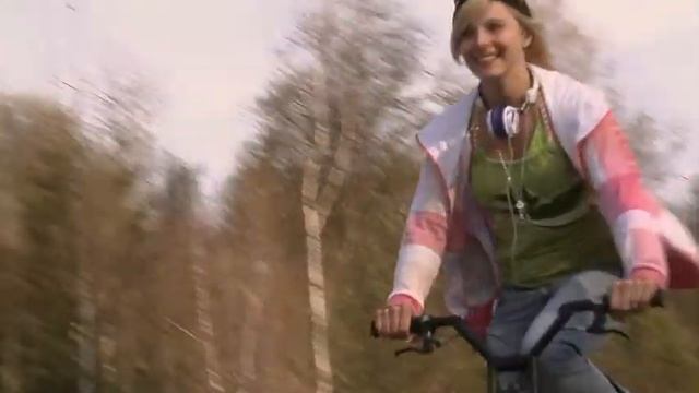 The Sky is the Limit смотреть онлайн