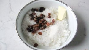 Яблоки запеченные с рисом и изюмом