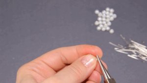 КАК СДЕЛАТЬ БРАСЛЕТ ИЗ ЖЕМЧУГА  СВОИМИ РУКАМИ / HOW TO MAKE A PEARL BRACELET