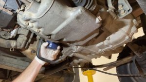 Honda Acty Front Differential, Engine & Transmission Fluid Change. #Acty #FluidChange