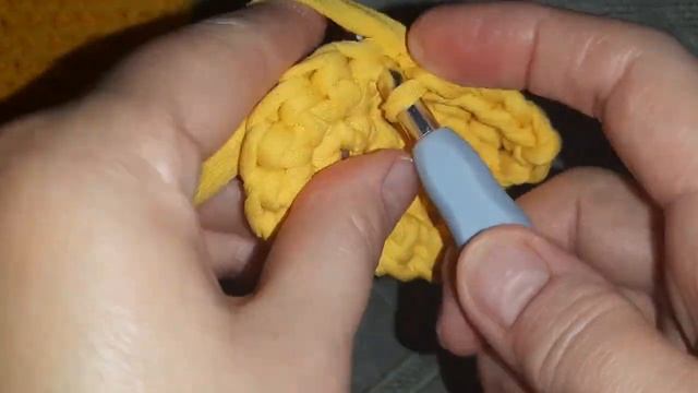 #мк #вяжемвместе / Часть 2. Детский рюкзачок из трикотажной пряжи