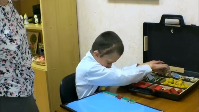 Фрагмент коррекционного занятия со слепоглухим