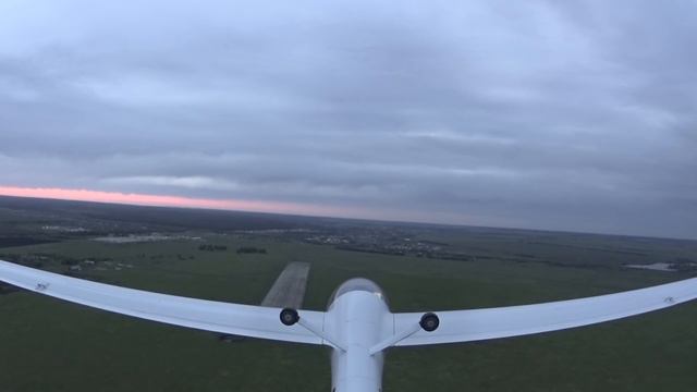 2016-05-31 - Планер АС-4-ДУ с электродвигателями - 2-й полёт, с 3-х-лопастными винтами смотреть онлайн