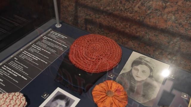 ВЫСТАВКА _МОЛОДАЯ ГВАРДИЯ_
