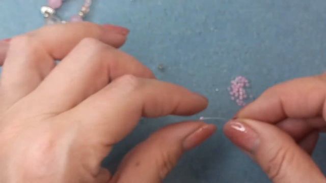 Серьги из розового кварца. Процесс сборки и крепления замочка