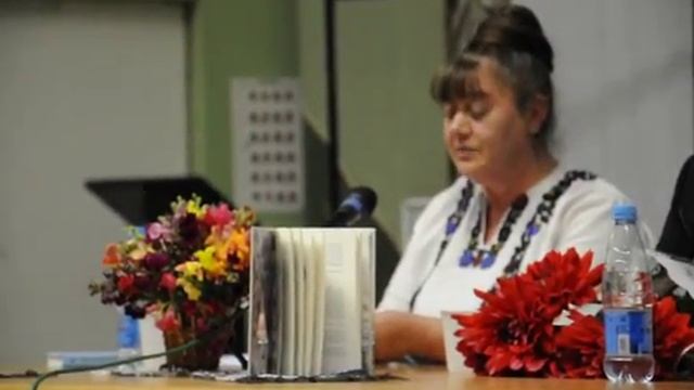 Віра Китайгородська читає поезію смотреть онлайн