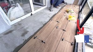Как приклеить плитку на балконе своими руками?