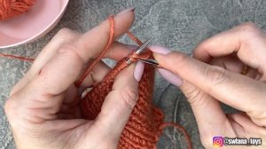 И ваши куколки будут модными ?. Шапка ушанка для куклы спицами.