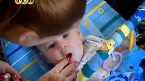 РЕЖУТСЯ ПЕРВЫЕ ЗУБЫ КАК ПОМОЧЬ МАЛЫШУ